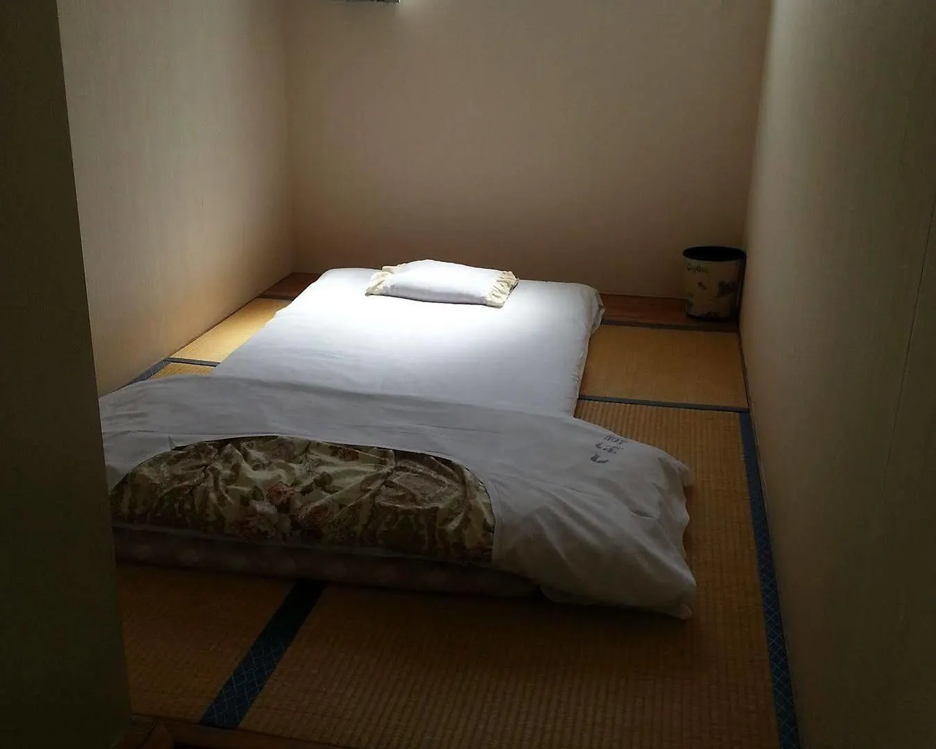 ビジネスホテル新ばし 大阪市 日本